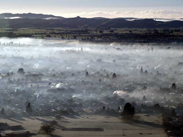 Early-morning-air-pollution-Masterton