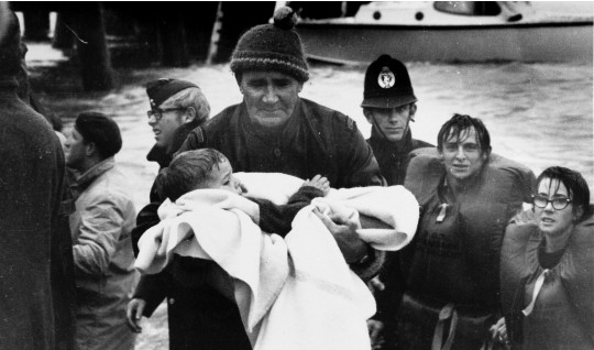 Wahine sinking in 1968, Source: Civil Defence website photo library