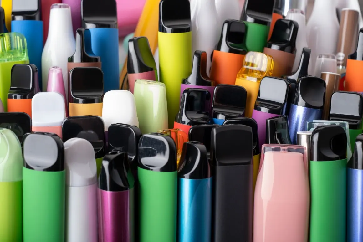 新西兰调查：成年人每日电子烟使用率升至11.7%，青年与弱势族群成重灾区